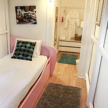 Castelo Sao Jorge-graca -apartments Апартаменты